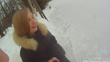Sex frumos cu fiul de 22 de ani care isi fute bine mama