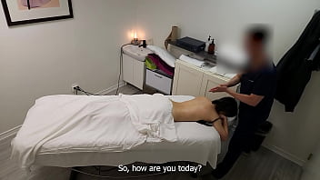 Escorta curvă da pizdă unui batran pe banii sex fara prezervativ