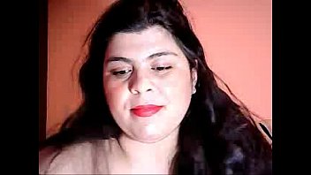 Futai erotic cu o tarfa care incaseaza pula foarte multa in pizda
