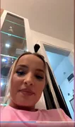 Blonda se mastureaza grav rau